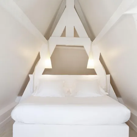 White 1921 Σαιν-Τροπέ