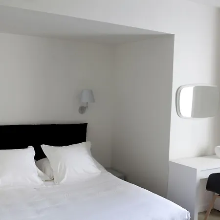 White 1921 3* Σαιν-Τροπέ