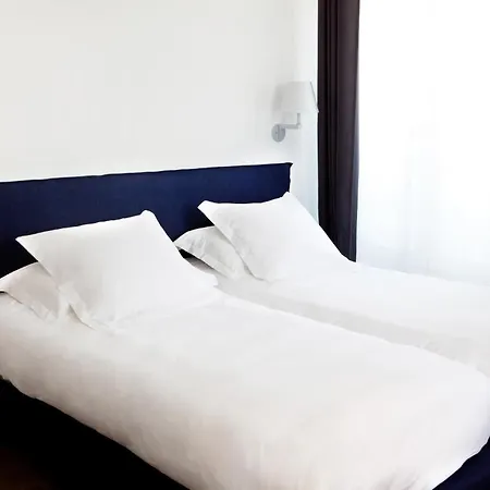 White 1921 Σαιν-Τροπέ