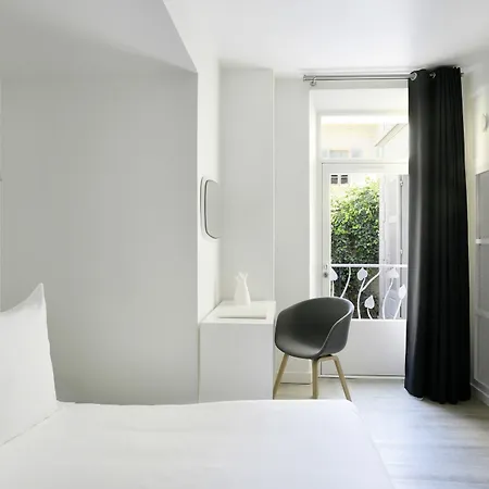 White 1921 Hotel