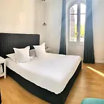 White 1921 Hotel