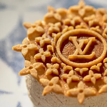 White 1921 Saint-Tropez