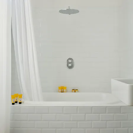 White 1921 Hotel