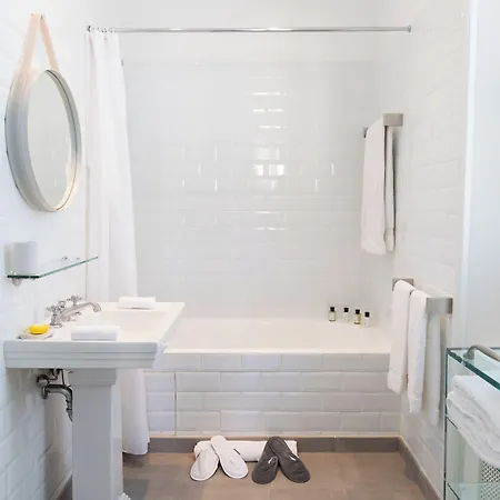 White 1921 Saint-Tropez