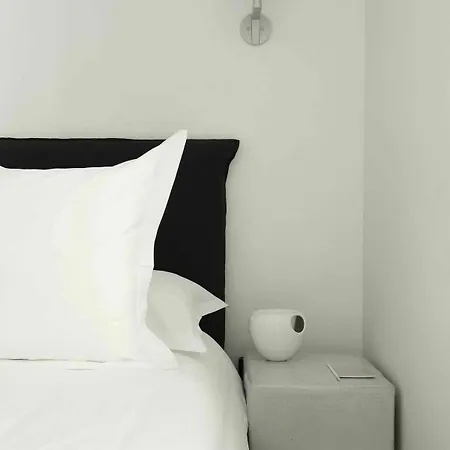 White 1921 Hotell 3*